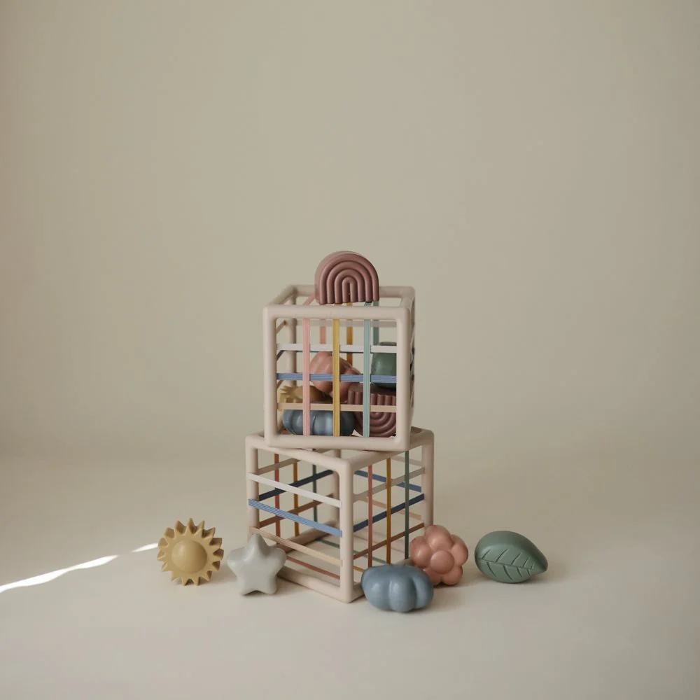 Mushie® Elastic Shape Sorting Cube - Image 6