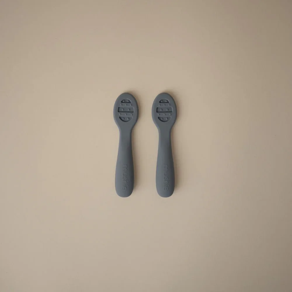 Mushie® First Feeding Baby Spoons 2-Pack Tradewinds/Shifting Sand - Image 5