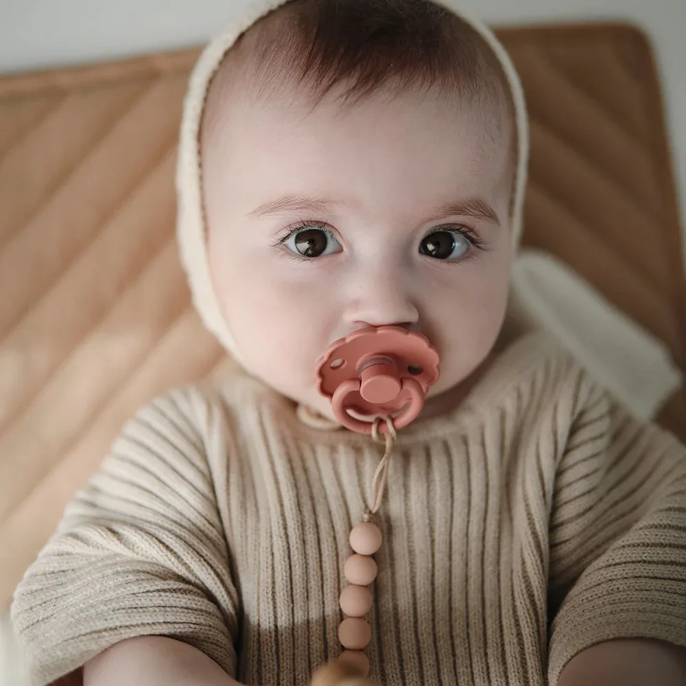 Mushie® Pacifier Clips Halo Pale Taupe - Image 3