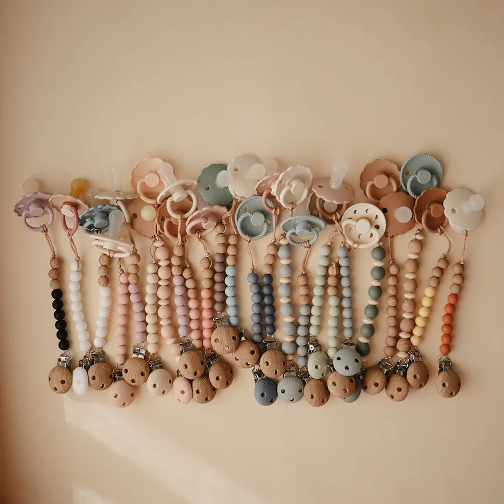 Mushie® Pacifier Clips Hera Blush - Image 2