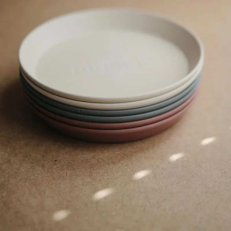 Mushie® Round Dinnerware Plate Set of 2 Vanilla - Image 4
