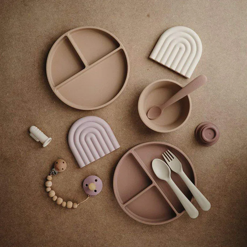 Mushie® Silicone Suction Bowl Soft Lilac - Image 5