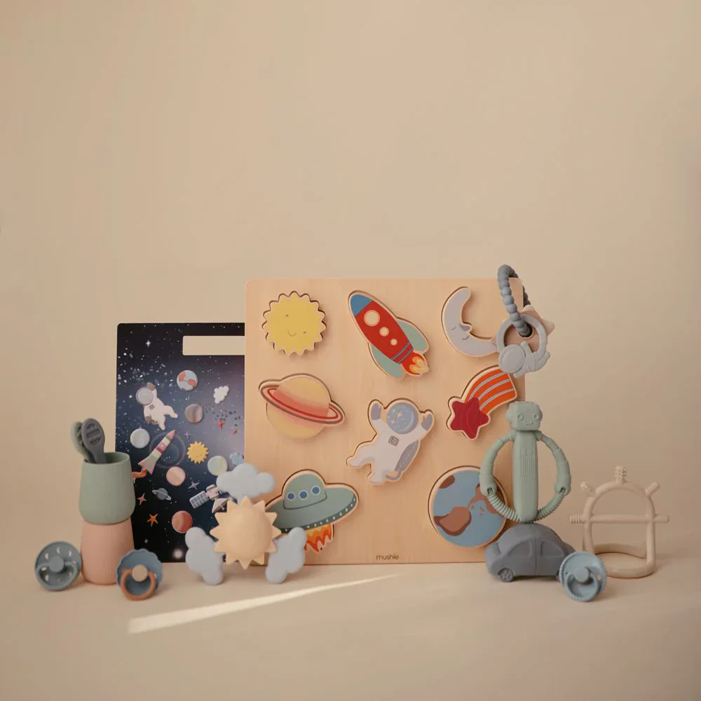 Mushie® Wooden Puzzle​ Space - Image 4