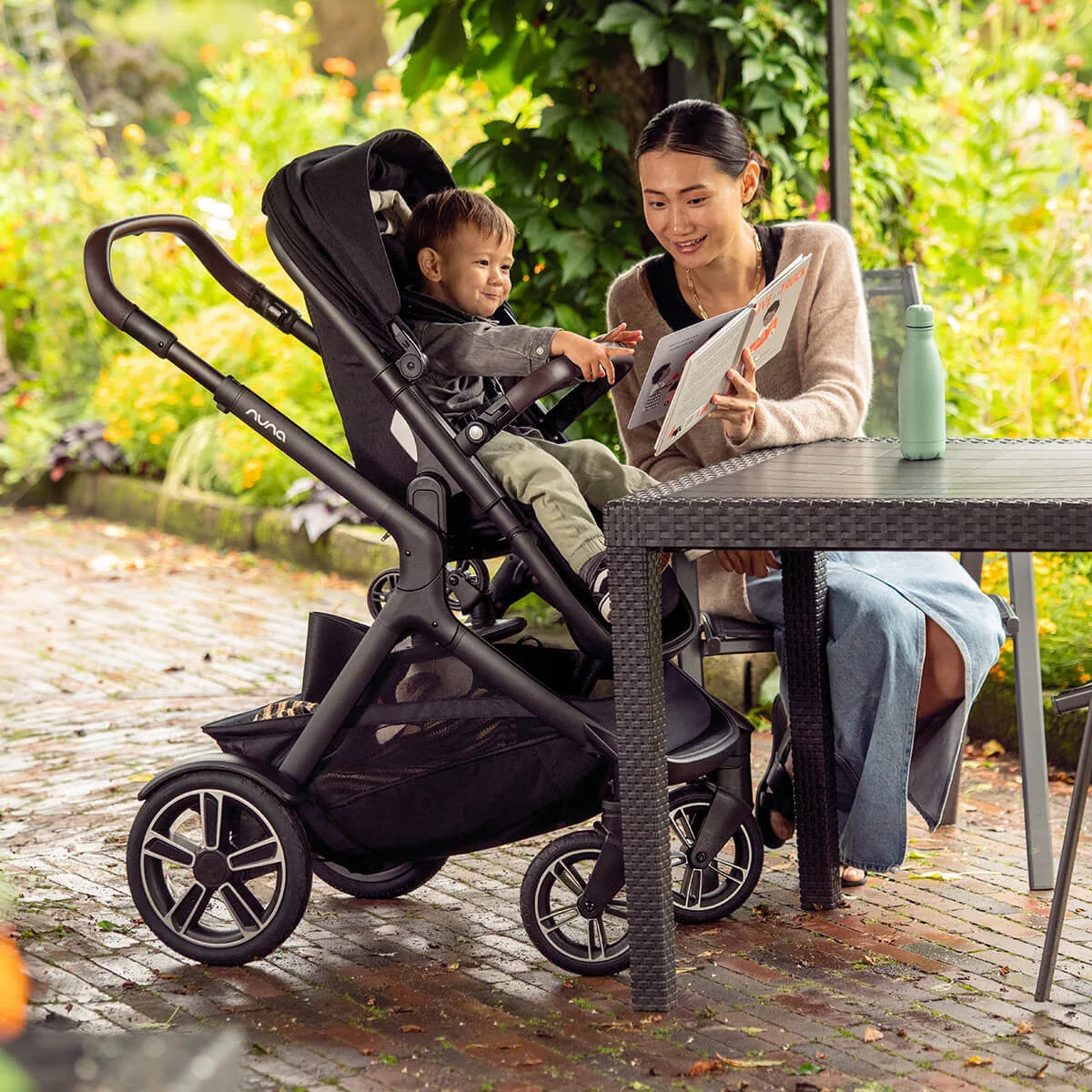Nuna® Sibling seat Demi™ Next Caviar - Image 28