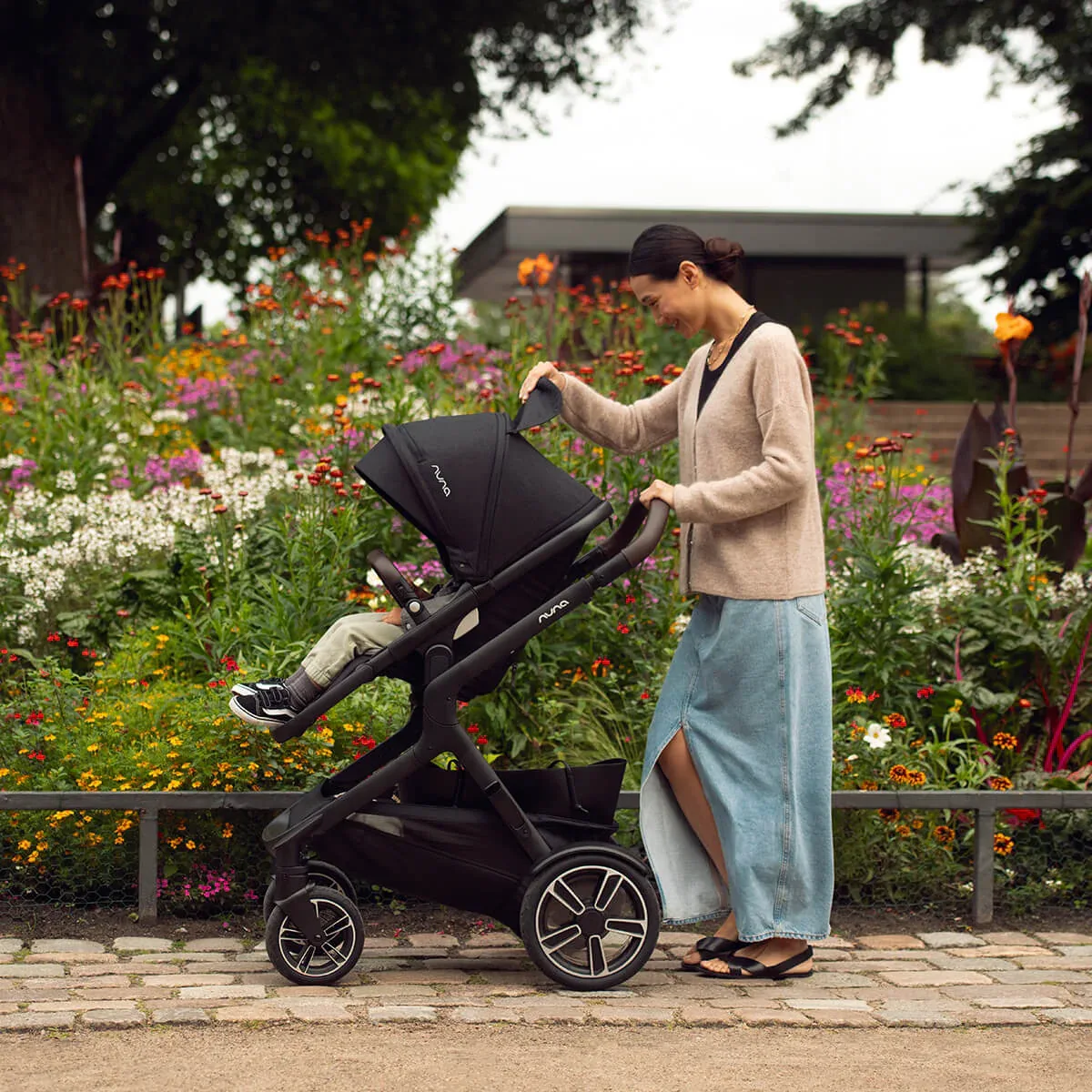 Nuna® Sibling seat Demi™ Next Caviar - Image 26
