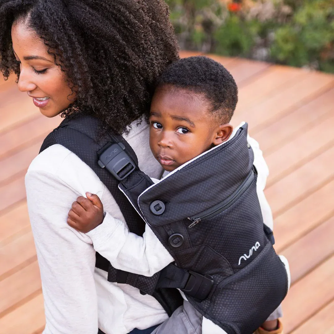Nuna® Baby Carrier Cudl™ Clik Front and Back Caviar - Image 9