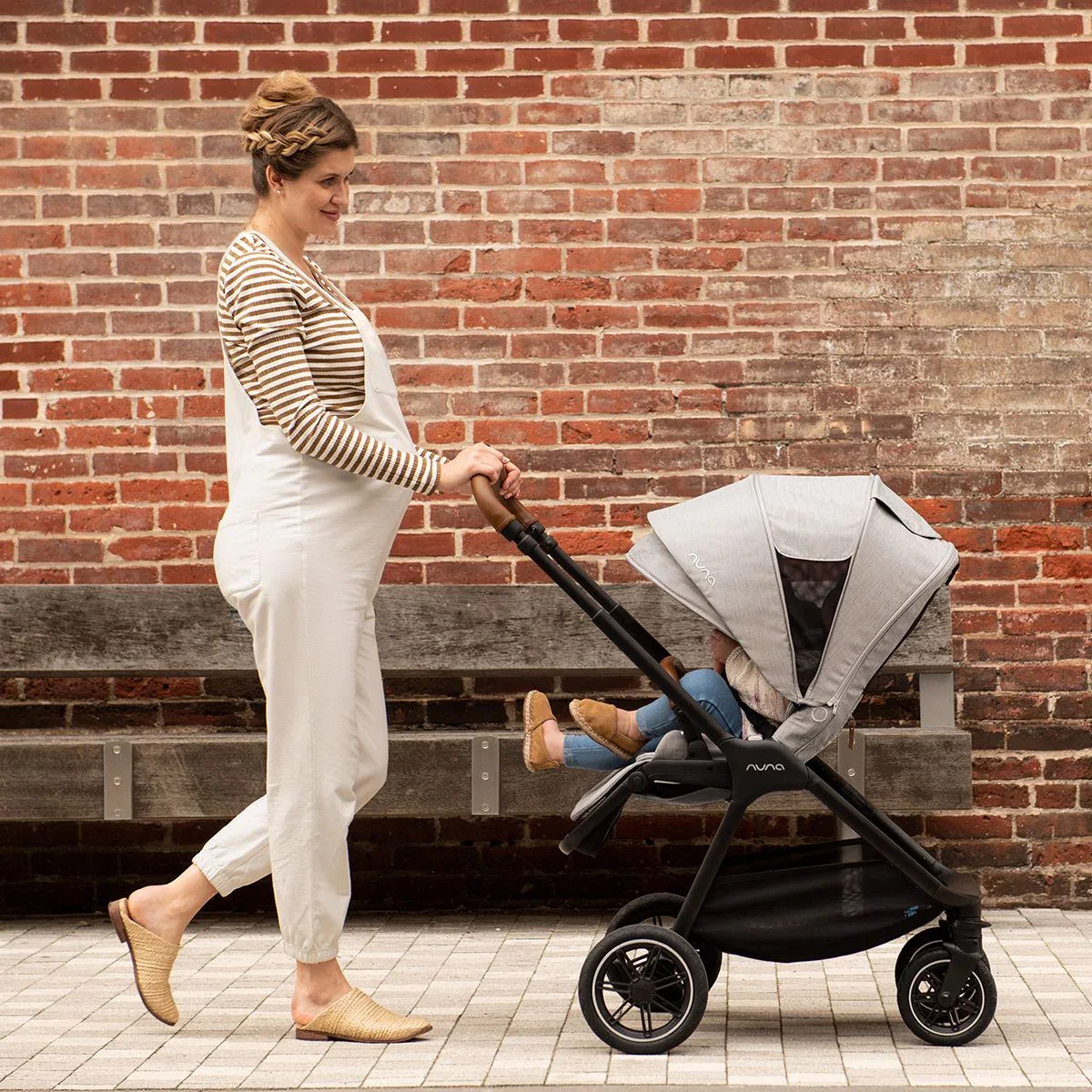 Nuna® Otroški voziček 4v1 Triv™ Next + Lytl™ + Pipa™ Next Caviar + Isofix baza Next - Image 10