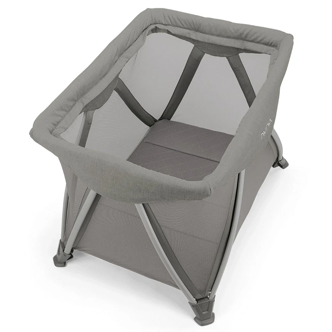 Nuna® Prenosna posteljica Sena™ Aire + rjuha Frost - Image 7