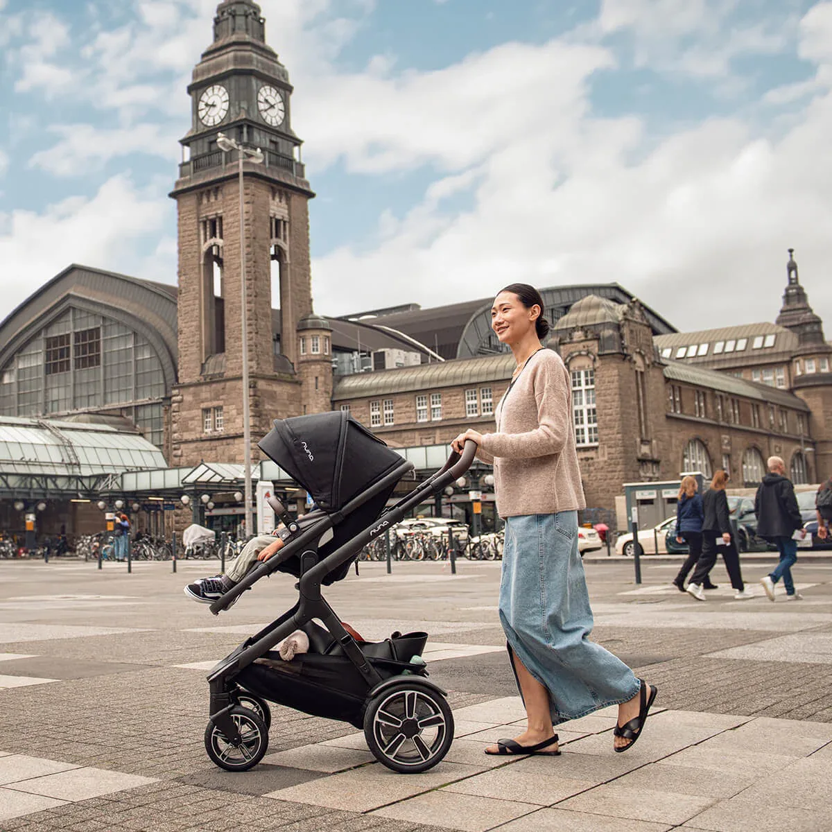Nuna® Sibling seat Demi™ Next Caviar - Image 21