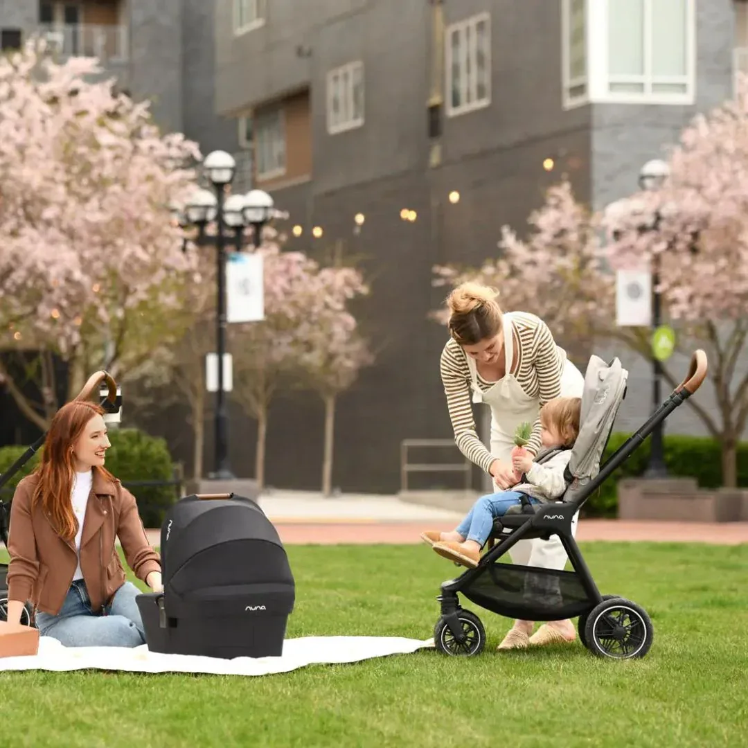 Nuna® Triv™ Next Stroller Cosmopolitan Collection - Image 11