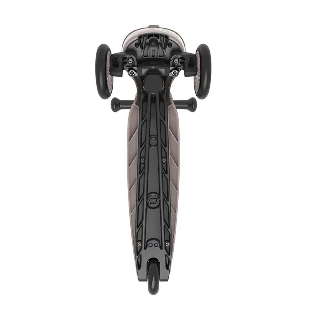 Scoot & Ride® Highwaykick 1 Lifestyle Brown Lines - Image 16