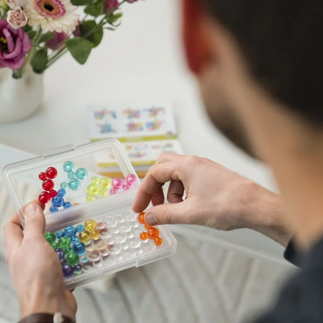 Smart Games® IQ Bubbles - Image 4