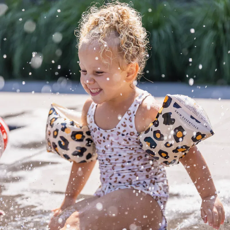 Swim Essentials® Swimming Armbands Beige Leopard (2-6 Y) - Image 3