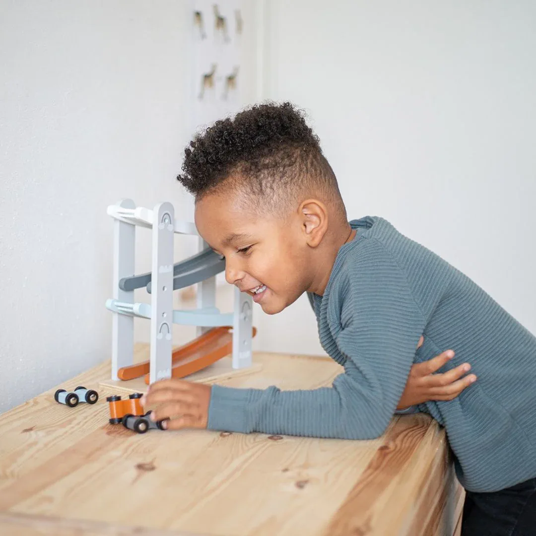Tryco® Wooden Zig-Zag Racetrack - Image 5